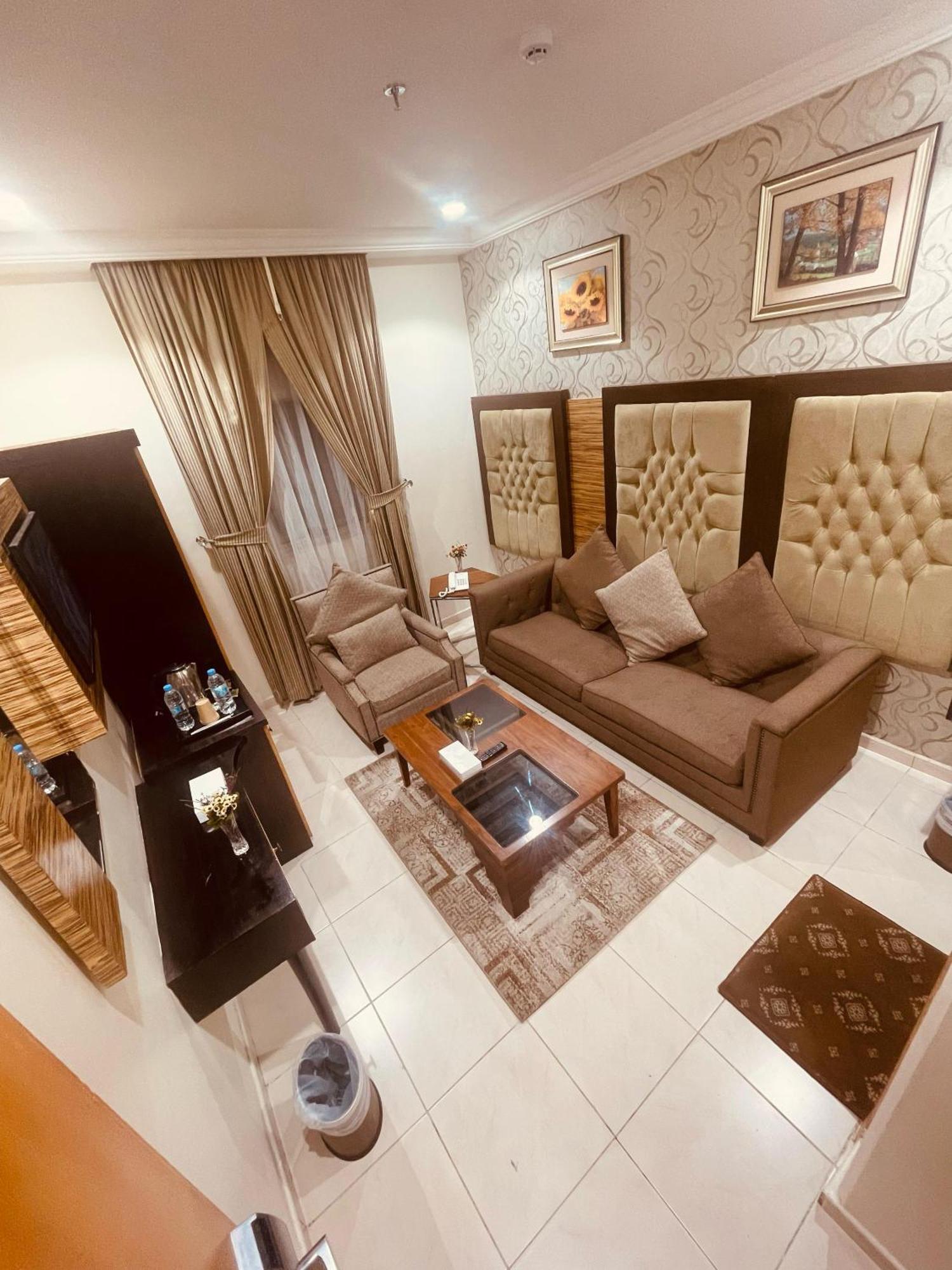 Al Qima Atlas 3 Hotel